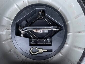 Vložka do dojezdového kola Ford