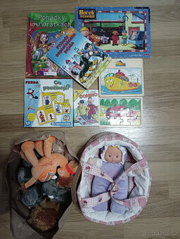 VĚCI PRO DĚTI - DEKY, POUZDRO, KUFR, HRAČKY