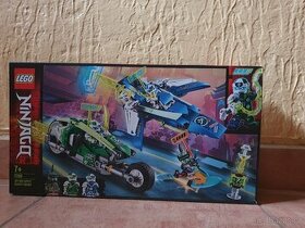 Lego Ninjago 71709 - rychlá jízda s Lloydem a Jayem