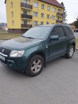 Suzuki , Grand Vitara , 1,9 DDiS , 4X4 , 3 dveře .