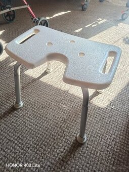 Sedátko do vany/sprchy