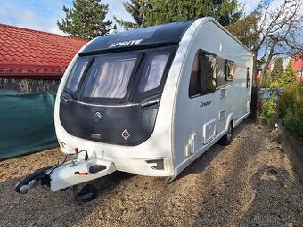 Obytný přívěs swift