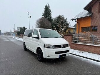Vw Caravelle 2.0 TDi 4x4 DSG 103kw 8-míst