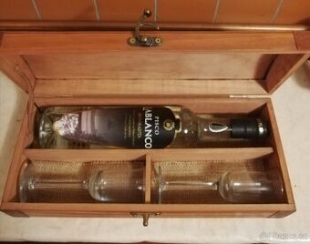 Dárková kazeta s vinem