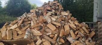 Palivové dřevo Dobrovice