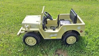 Dětské elektrické autíčko  - jeep 4x4
