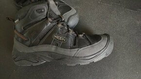 Trekové boty KEEN 45 nové, nenošené
