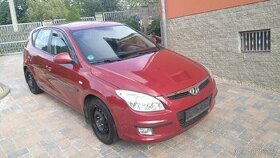 Hyundai i30,1.4 16v,rok 10/2008,po stk,top
