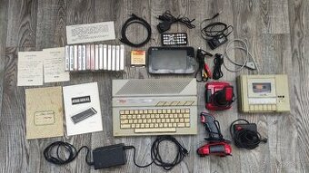 Atari 800XE funkční, hodně příslušenství a soft
