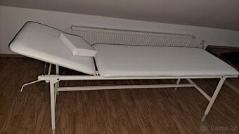 Zdravotní masážní lehátko polohocatelné