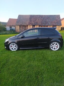 Opel Corsa D OPC - 1