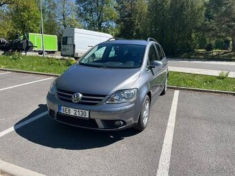 VW Golf Plus 1,6i (75 kW) benzín