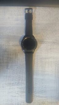 Galaxy watch 42mm s nabíječkou