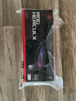 ROG Herculx Graphics Card Holder - 1