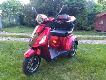 Prodám Selvo 31000 Li/eb,najeto 23km,11měs.od NOVA