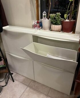 DOVOZ MOŽNÝ 2x 2 páry botniky IKEA TRONES