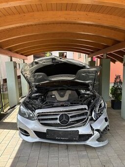 Mercedes E350 4MATIC