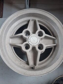 Prodám alu kola ford veterán - 1