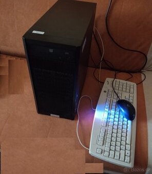 PC HP věž