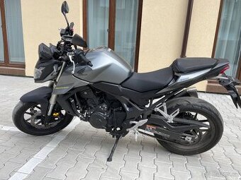 Honda CB750 Hornet