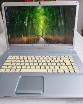 Sony VAIO VGN-NW11S