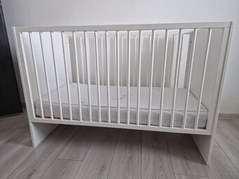 Dětská postýlka