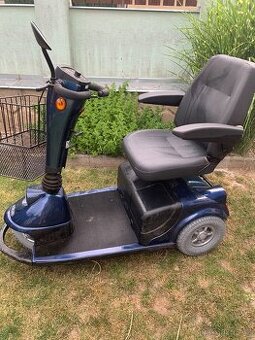 Prodám invalidní mechanický vozík