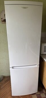 Lednice Zanussi za odvoz-REZERVACE