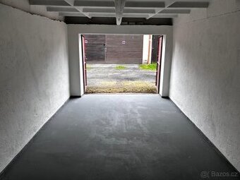 GARÁŽ PRAHA JIŽNÍ SPOJKA