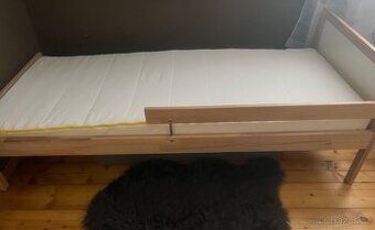 Detska postel 70x160cm s lamelovym rostem a matraci