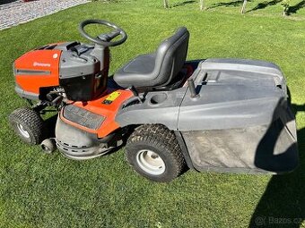 Traktor Husqvarna TC138