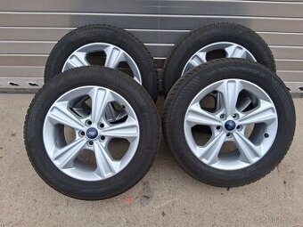Zimní pneu 235/55/17 orig sada Ford Kuga