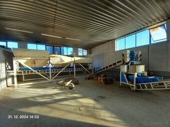 Výrobní linka na lícové cihly pro suché zdění