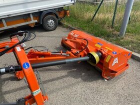 Mulčovač stranový předváděcí