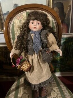 Porcelánová panenka