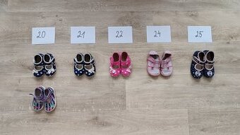 Dívčí bačkory vel. 20, 21, 22, 24, 25