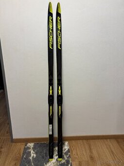 Běžky FISCHER SPRINT CROWN, 150cm, vázání FISCHER, typ NNN