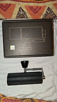 Timemore Chestnut C3 PRO ruční mlýnek - černý