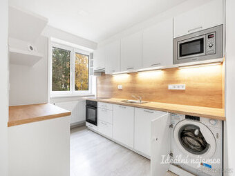 Pronájem bytu 3+1, Rosečská, Krč, 32900 Kč/měs, 84 m2