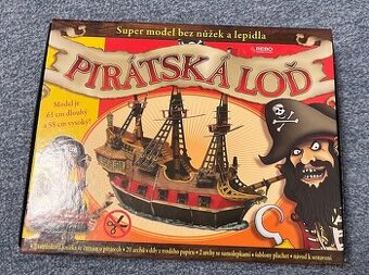 Pirátská loď model