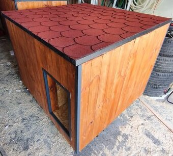 Zateplená psí bouda