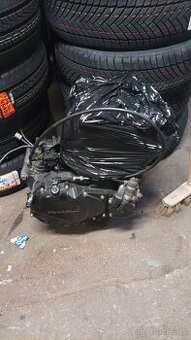 Motor Kawasaki gpz 500s