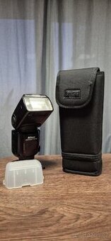 Blesk Nikon SB-900