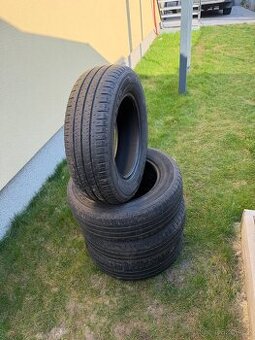 Pradám 4ks Letní Pneu 195/70R15C Zn.Nexen