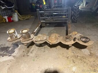 Disková sekačka Žtr 245/ adaptér AZU221