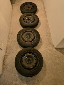 Letní sada pneu s diskem 165/70/14 Fabia