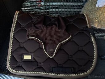 Prodám více věcí na kone