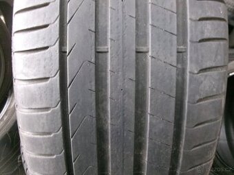 255/45 R19 PIRELLI (4,5mm) č.15518