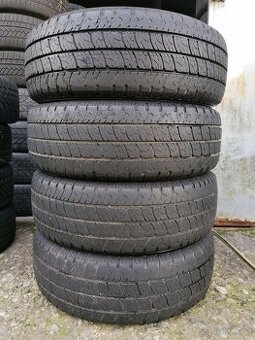 Letní pneu = 215/65 R16C = GOODYEAR