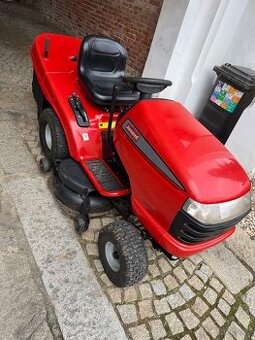Zahradní traktor Jonsered( Husqvarna)